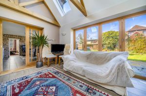 Photo 19- click for photo gallery